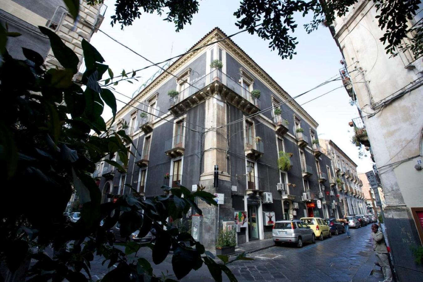 The House Apartamento Catânia Exterior foto